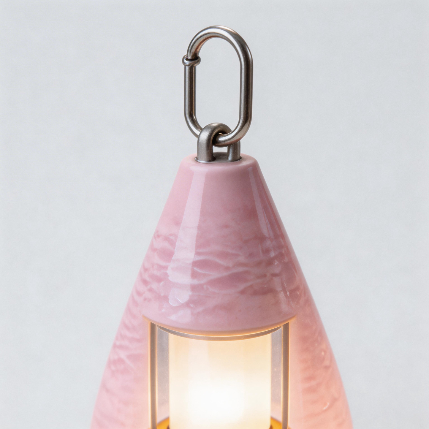 Coral Camping Lantern | Retro Style | Reliable Light for Outdoor Adventures