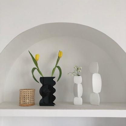 Wavy Acrylic Vase