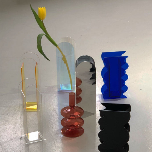 Wavy Acrylic Vase